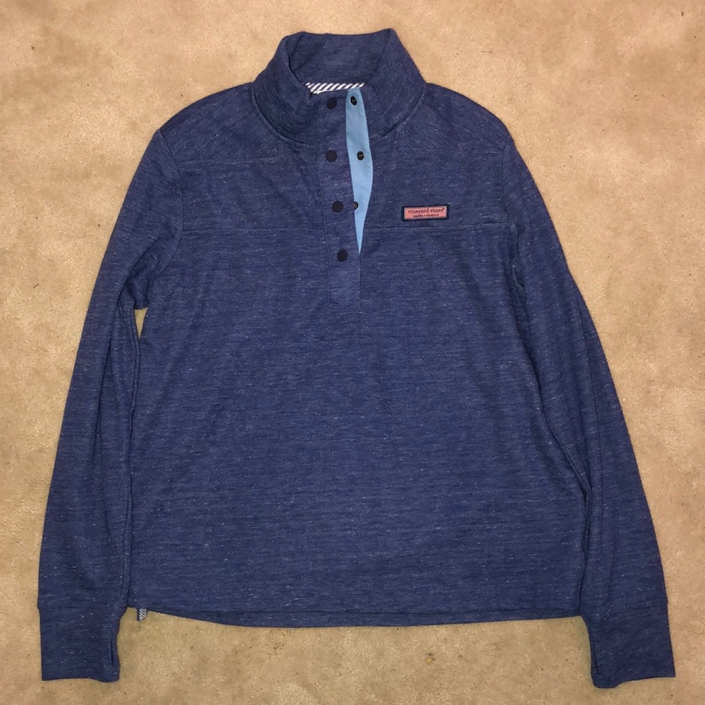 New with tag comfy vineyard vines crew top